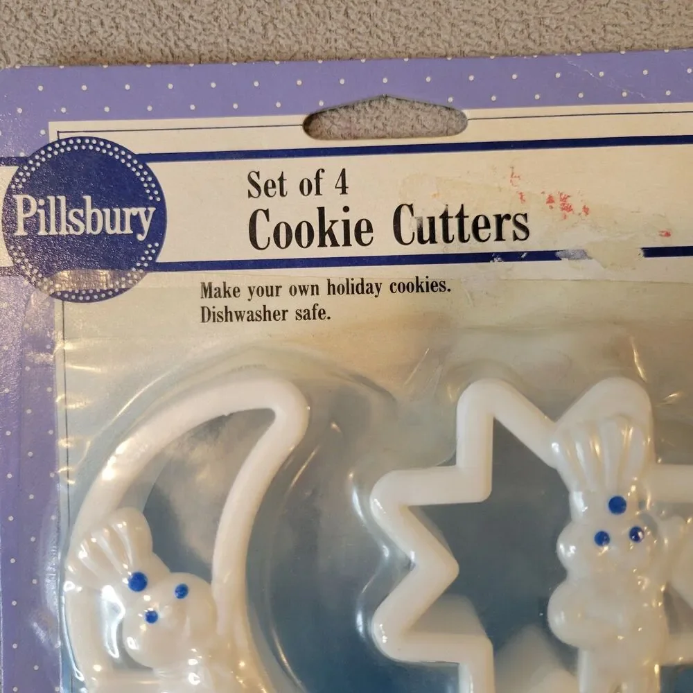 Vintage Factory Sealed 1992 Pillsbury Doughboy Set Of 4 Cookie Cutters